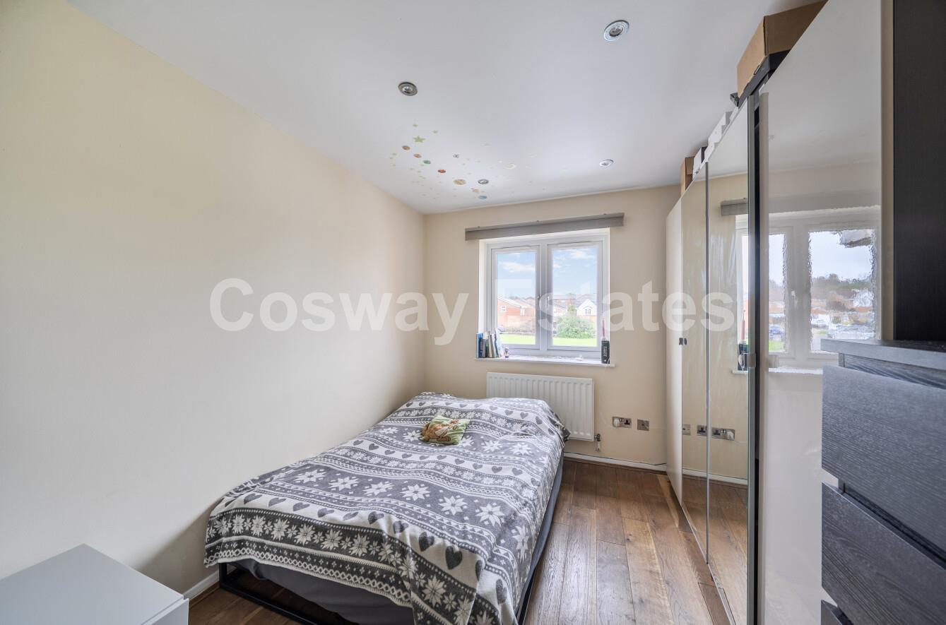 Aylesham Close, Mill Hill, NW7, London